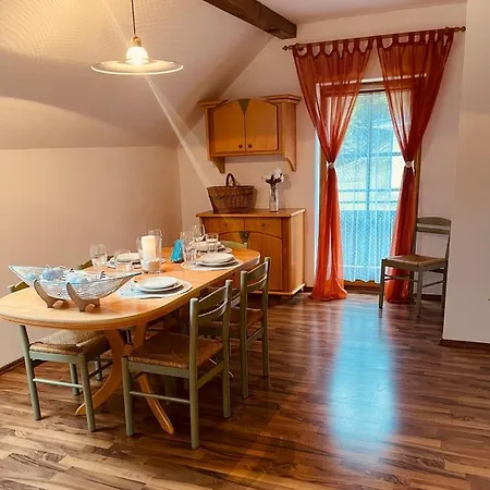 Ferienwohnung Mit Grossem Balkon *
