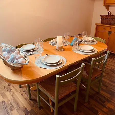 Mit Grossem Balkon Apartamento