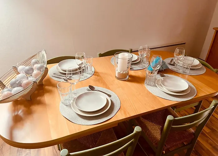 Mit Grossem Balkon 아파트 Feistritz im Rosental